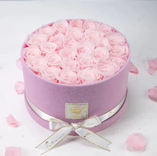 Bespoke Preserved Roses in Large Round Pink Gift Box