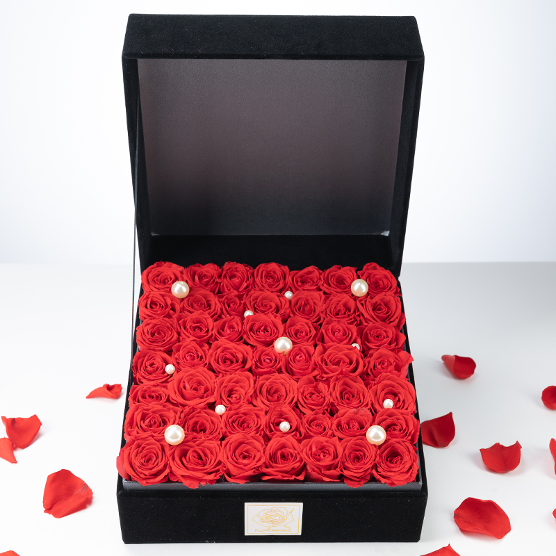 Bespoke Forever Roses | Large Square Black Gift Box