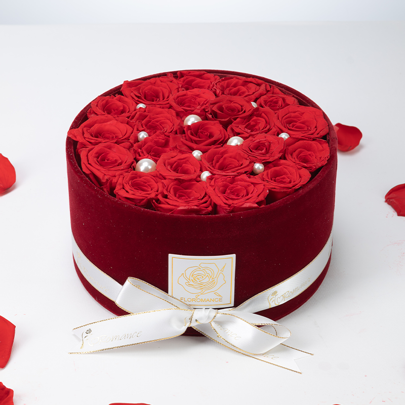Bespoke Forever Roses | Medium Round Burgundy Gift Box