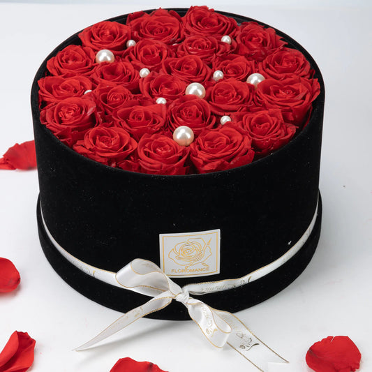 Floromance Bespoke Red Roses | Large Round Black Gift Box