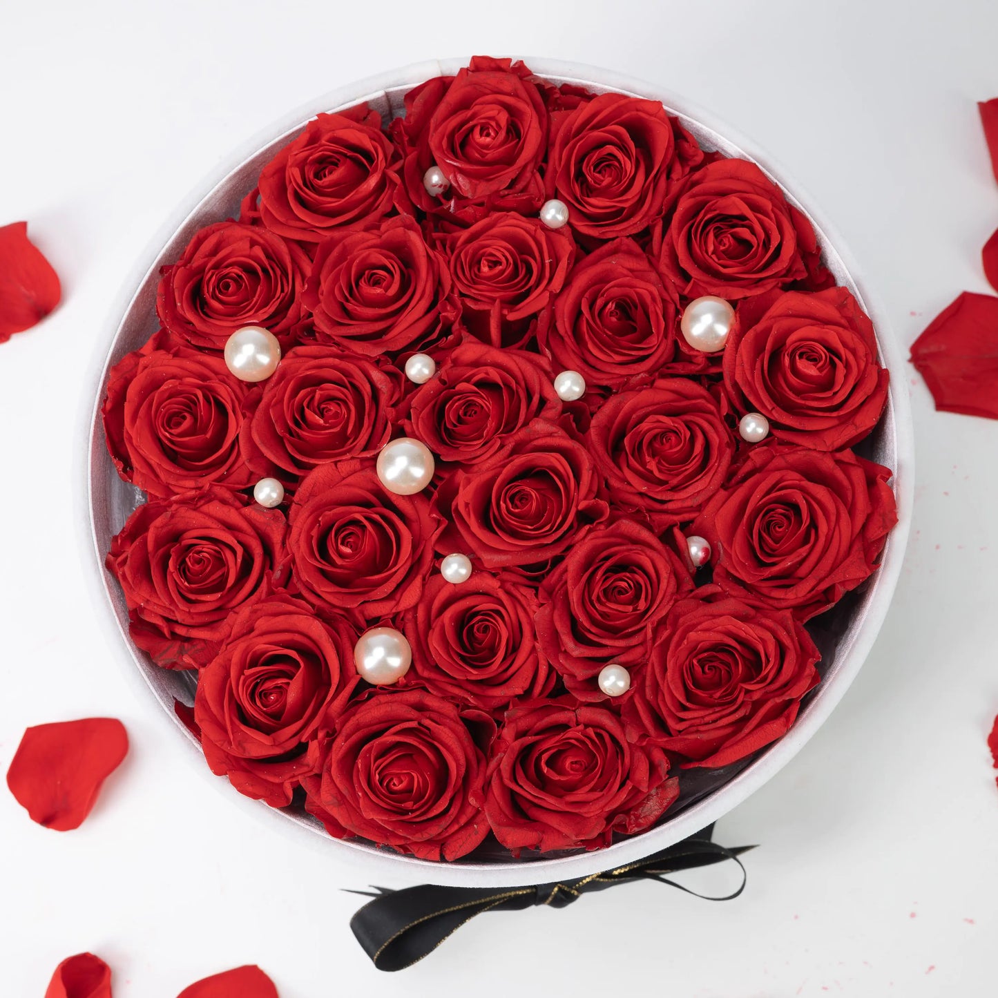 Bespoke Red Roses in Large Round White Gift Box