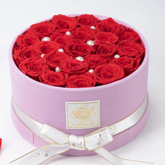 Floromance Bespoke Red Roses | Medium Round Pink Gift Box