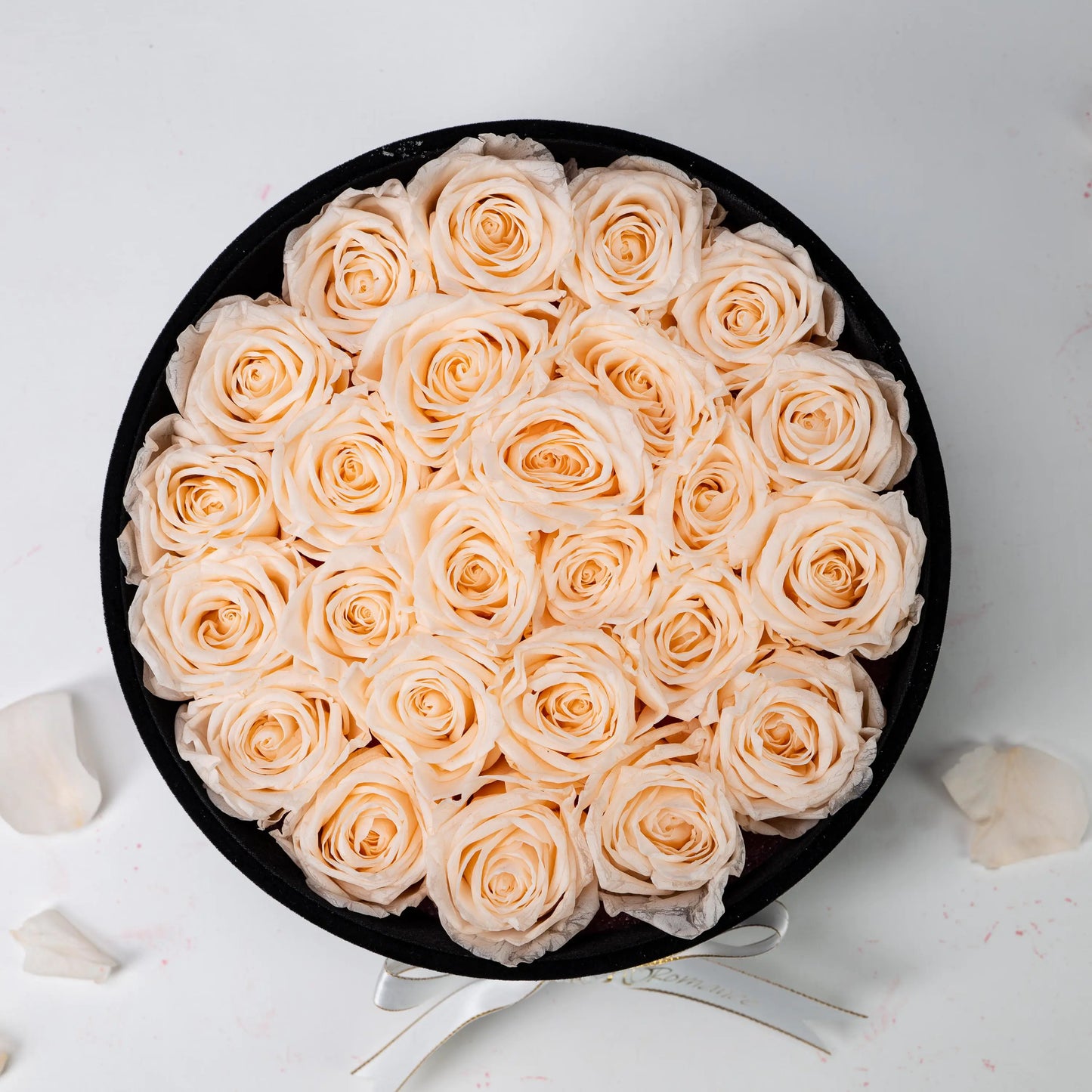 Bespoke Champagne Roses in Medium Round Black Gift Box
