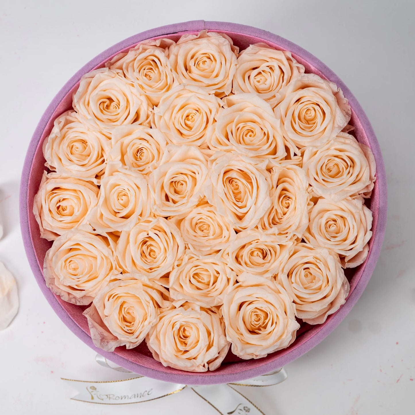 Floromance Bespoke Champagne Roses in Medium Round Pink Gift Box