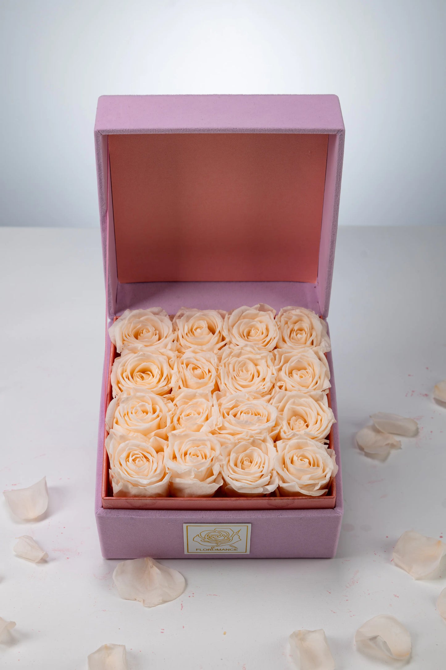 Floromance | Bespoke Champagne Roses | Small Square Pink Gift Box