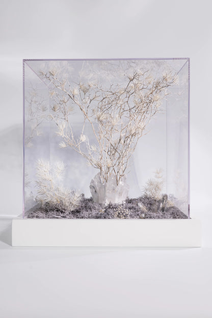 The Aura Objet™ - Crystal & Branch Mineral Sculpture