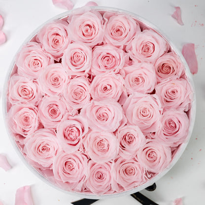 Bespoke Pink Roses in Large Round White Gift​ Box