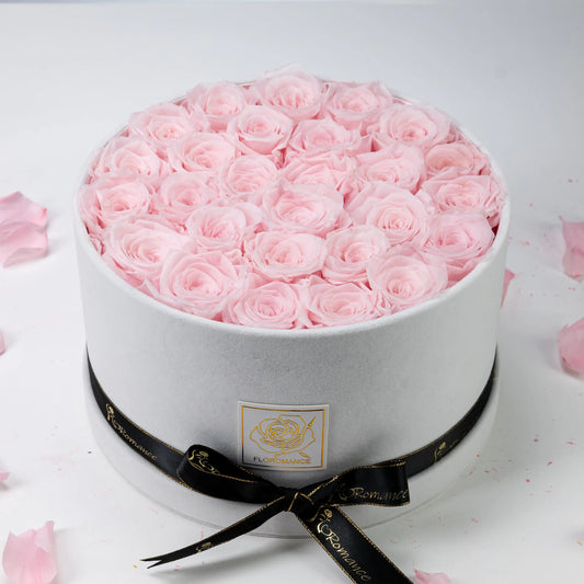 Bespoke Pink Roses | Large Round White Gift​ Box