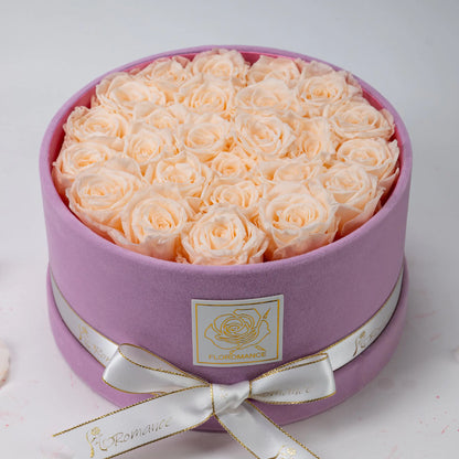 Floromance Bespoke Champagne Roses | Medium Round Pink Gift Box