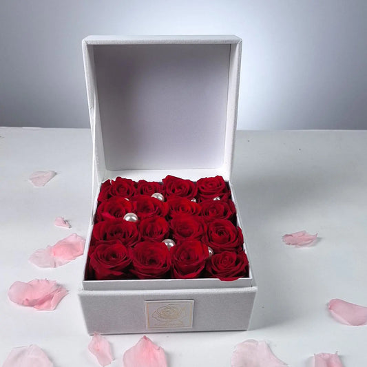 Floromance Bespoke Red Roses | Small Square White Gift Box
