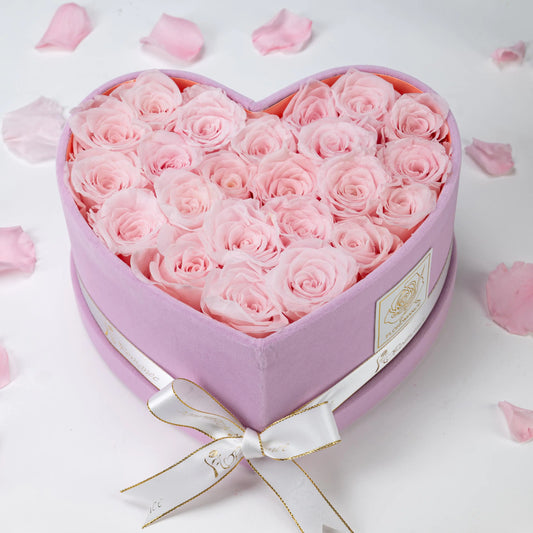 Bespoke Forever Roses | Medium Heart Pink Gift Box