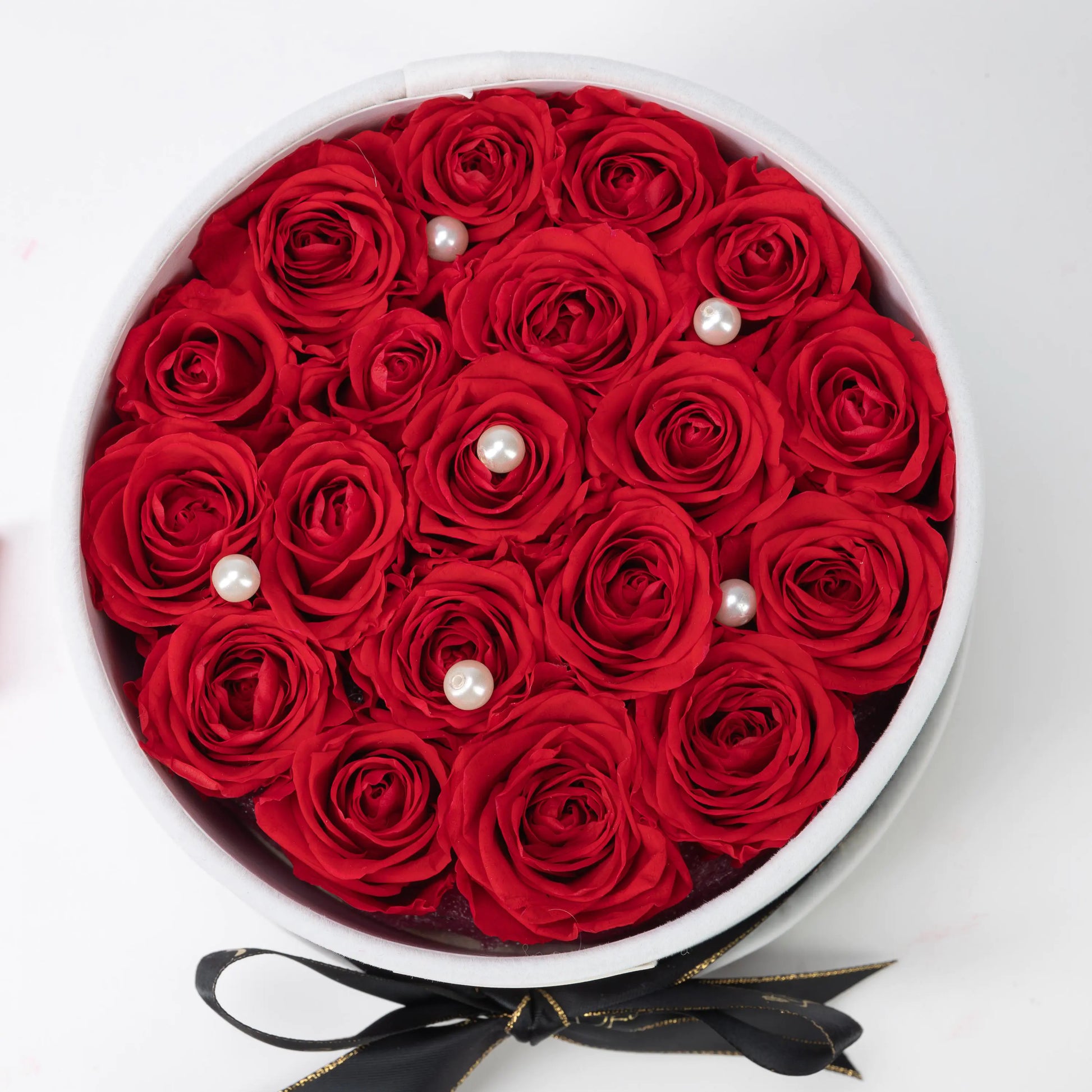 Floromance Bespoke Red Roses in Small Round White Gift Box