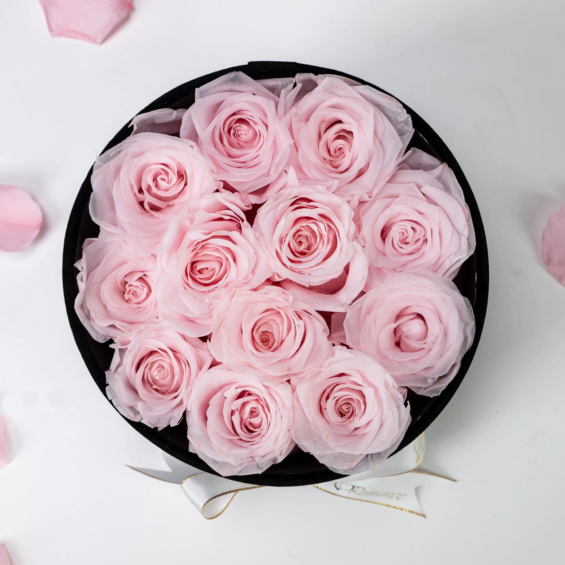 Bespoke Pink Roses in Small Round Black Gift Box