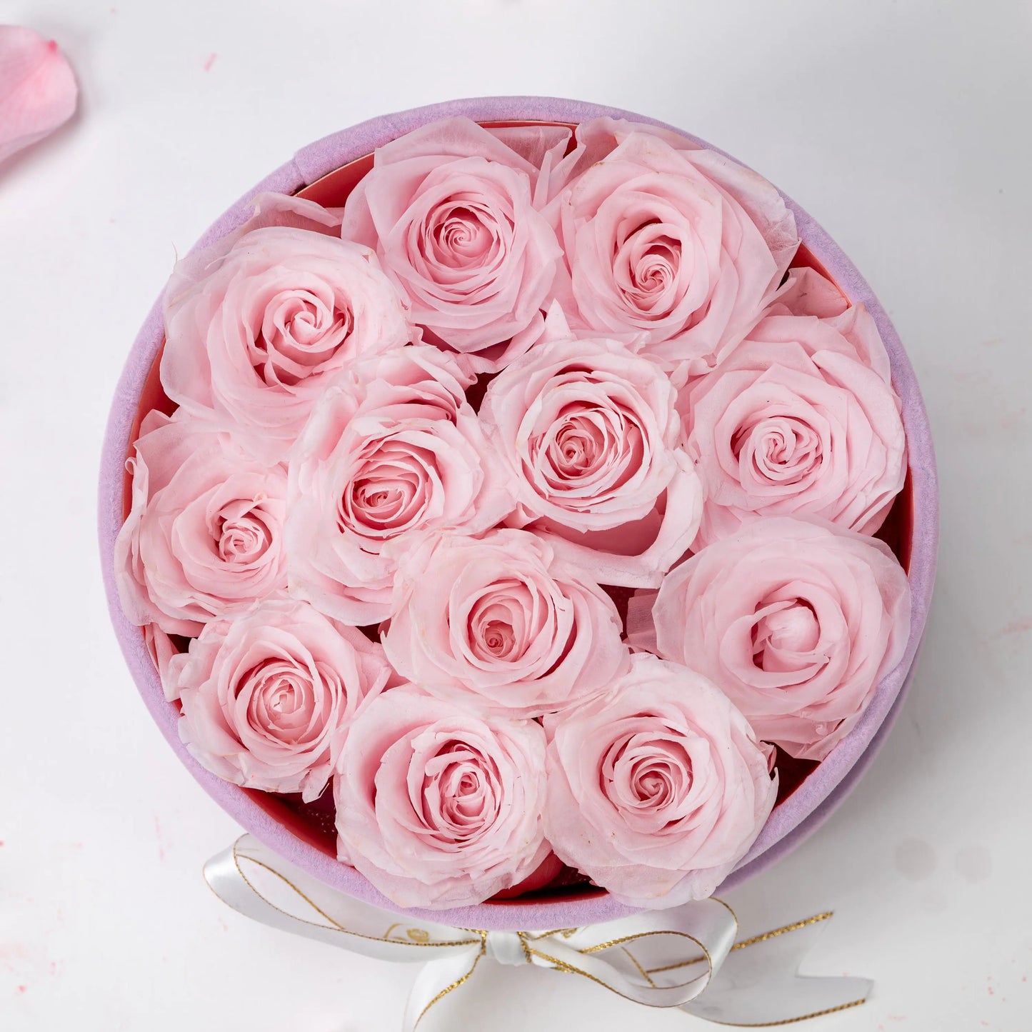 Bespoke Pink Roses in Small Round Pink Gift Box