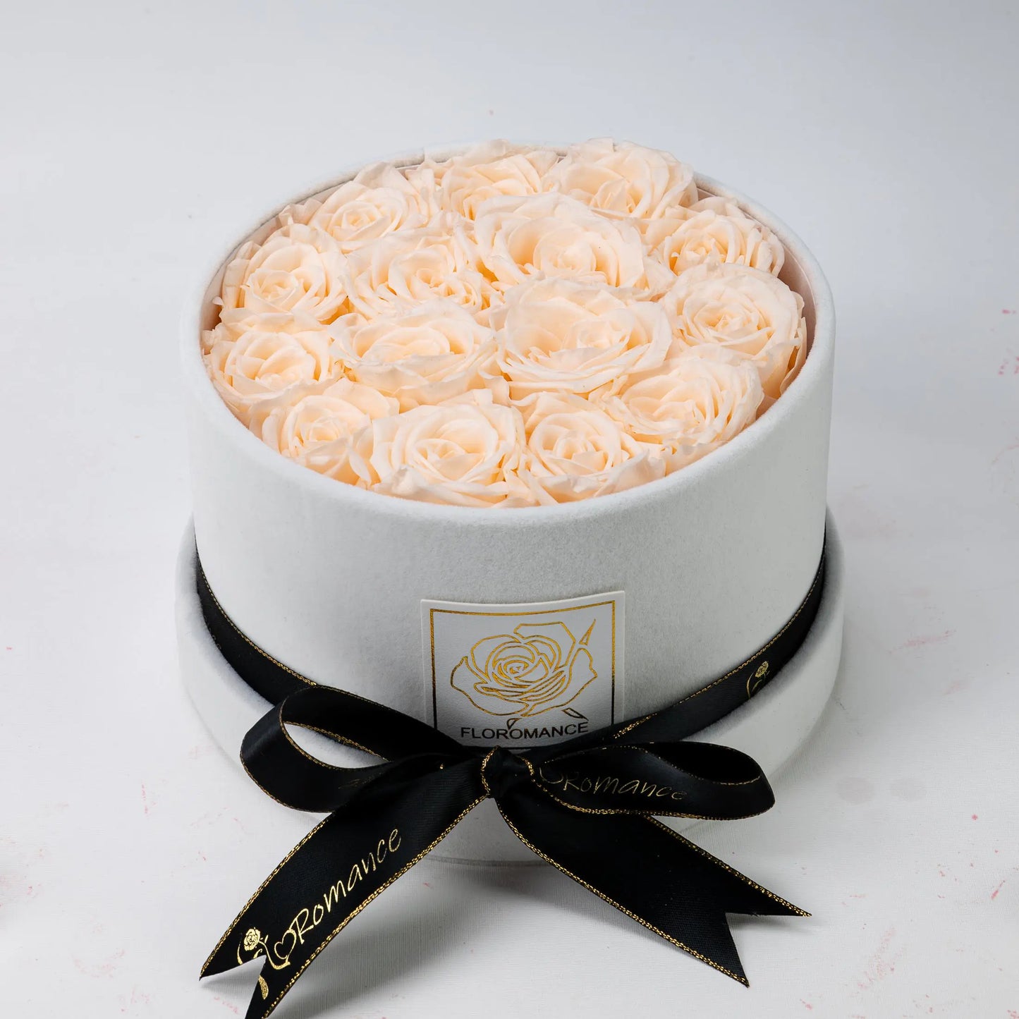 Floromance Bespoke Red Roses | Small Round White Gift Box