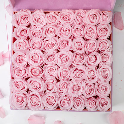 Floromance Bespoke Pink Roses in Large Square Pink Gift Box
