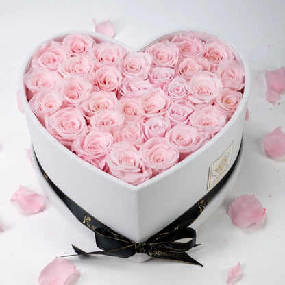 Floromance | Bespoke Pink Roses | Large Heart White Gift Box